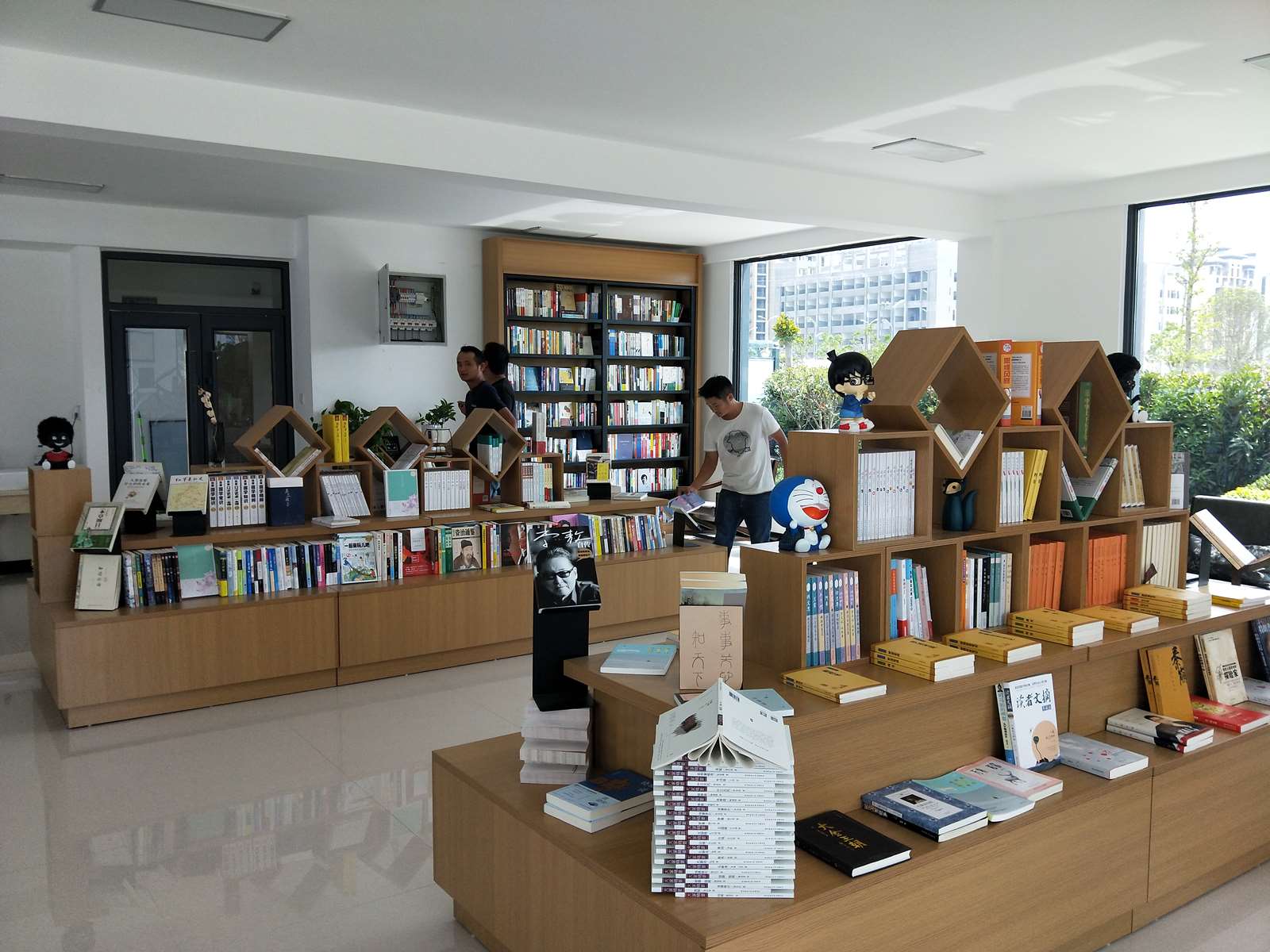 j9����վ�����й����ٷ���վ