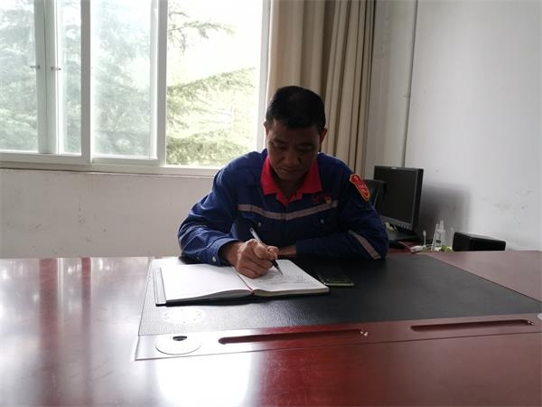 j9����վ�����й����ٷ���վ