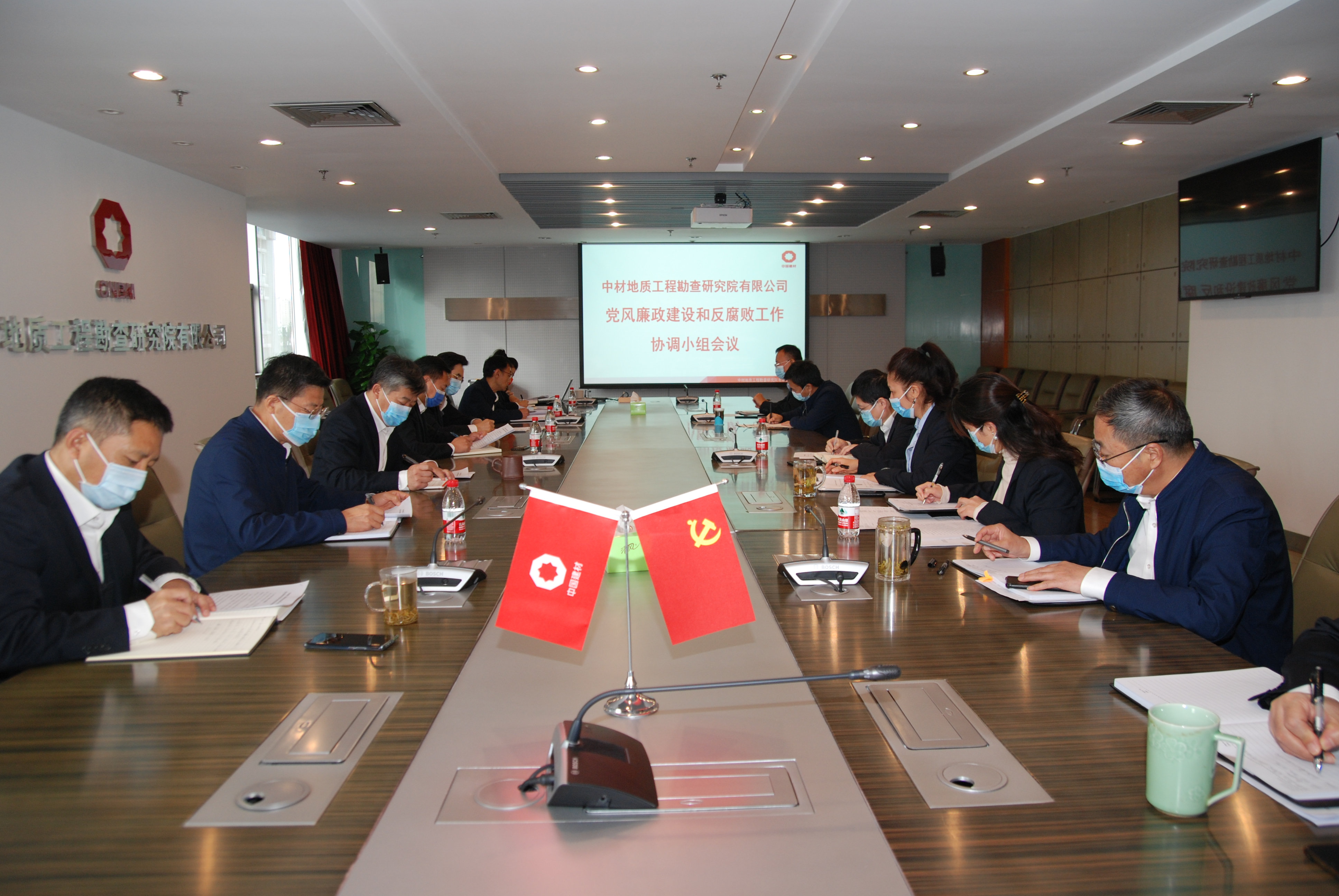 j9����վ�����й����ٷ���վ