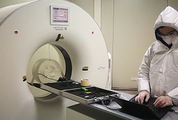 j9����վ�����й����ٷ���վ