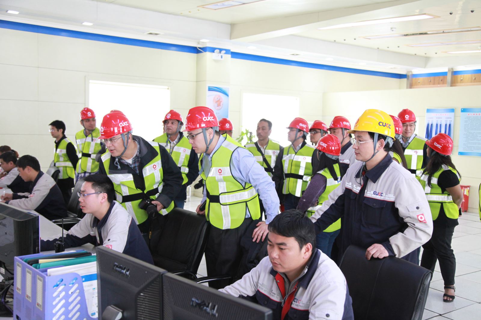 j9����վ�����й����ٷ���վ