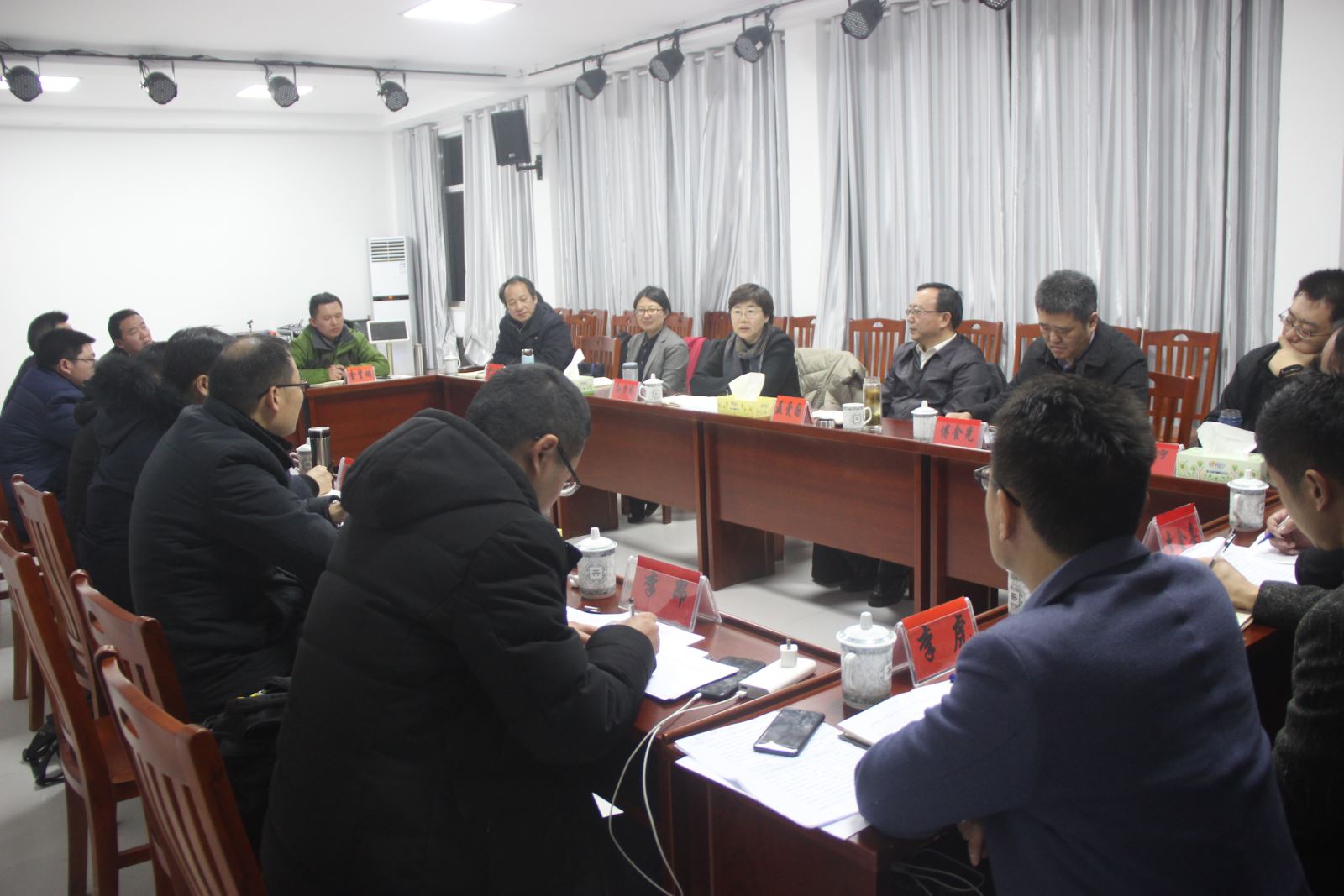 j9����վ�����й����ٷ���վ