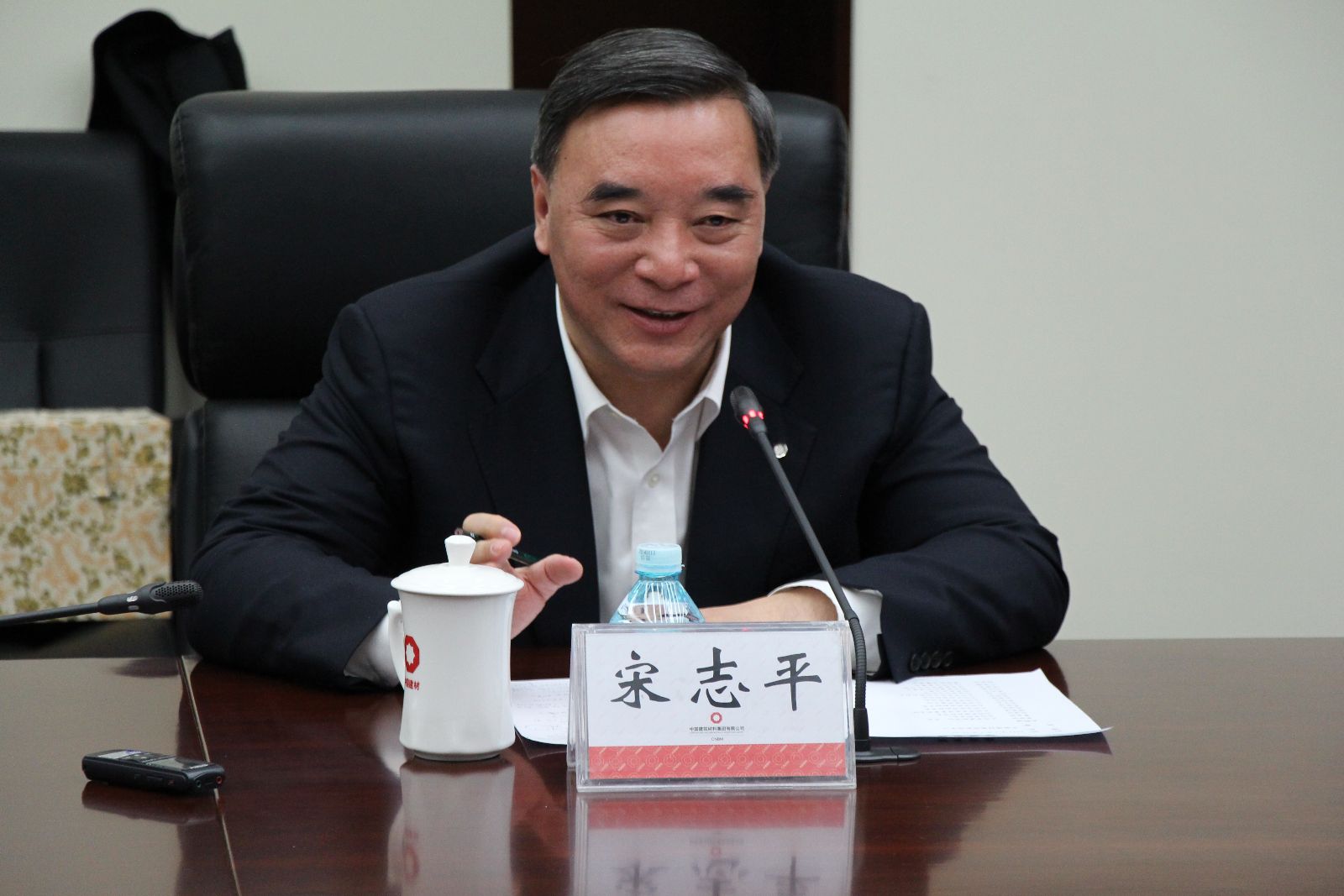 j9����վ�����й����ٷ���վ