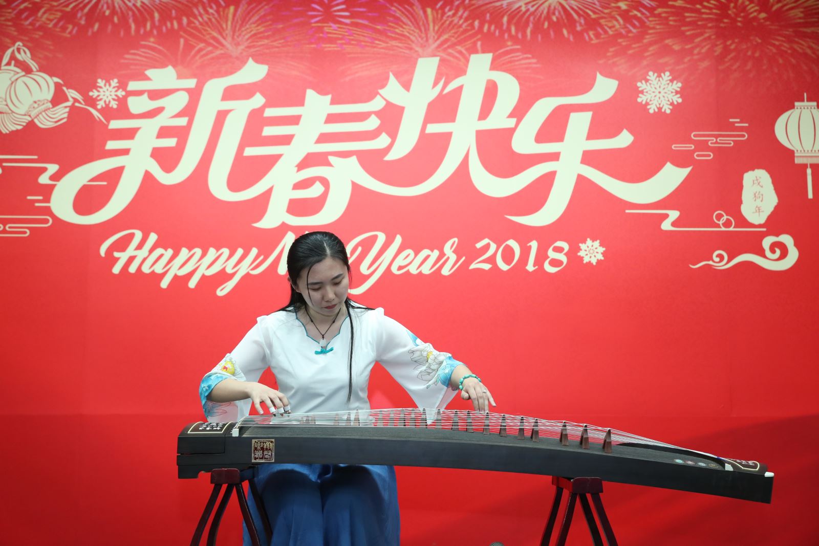 j9����վ�����й����ٷ���վ