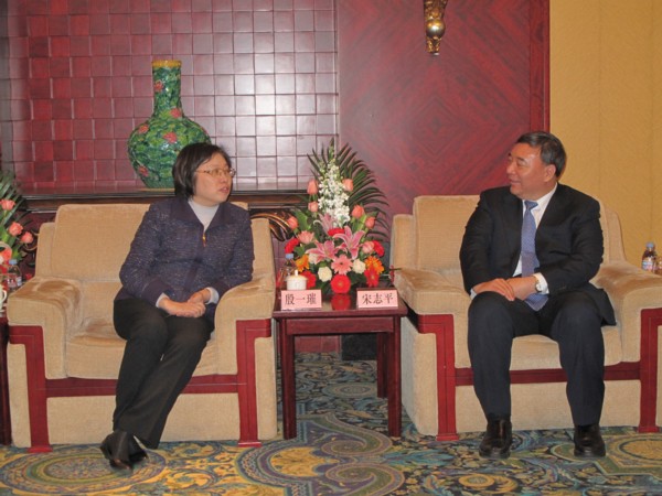 j9����վ�����й����ٷ���վ