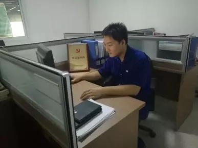 j9����վ�����й����ٷ���վ