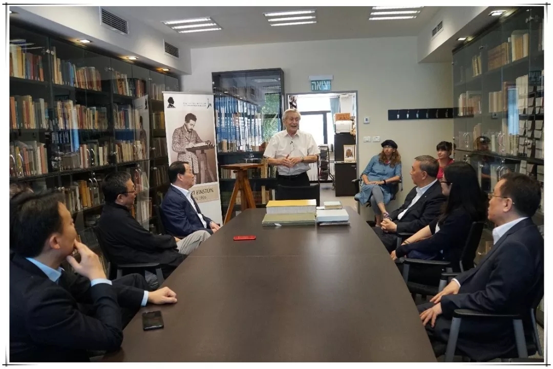 j9����վ�����й����ٷ���վ