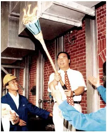 j9����վ�����й����ٷ���վ