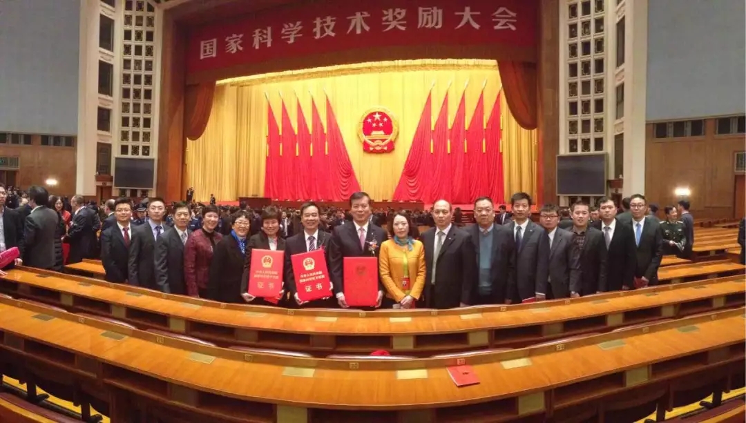 j9����վ�����й����ٷ���վ