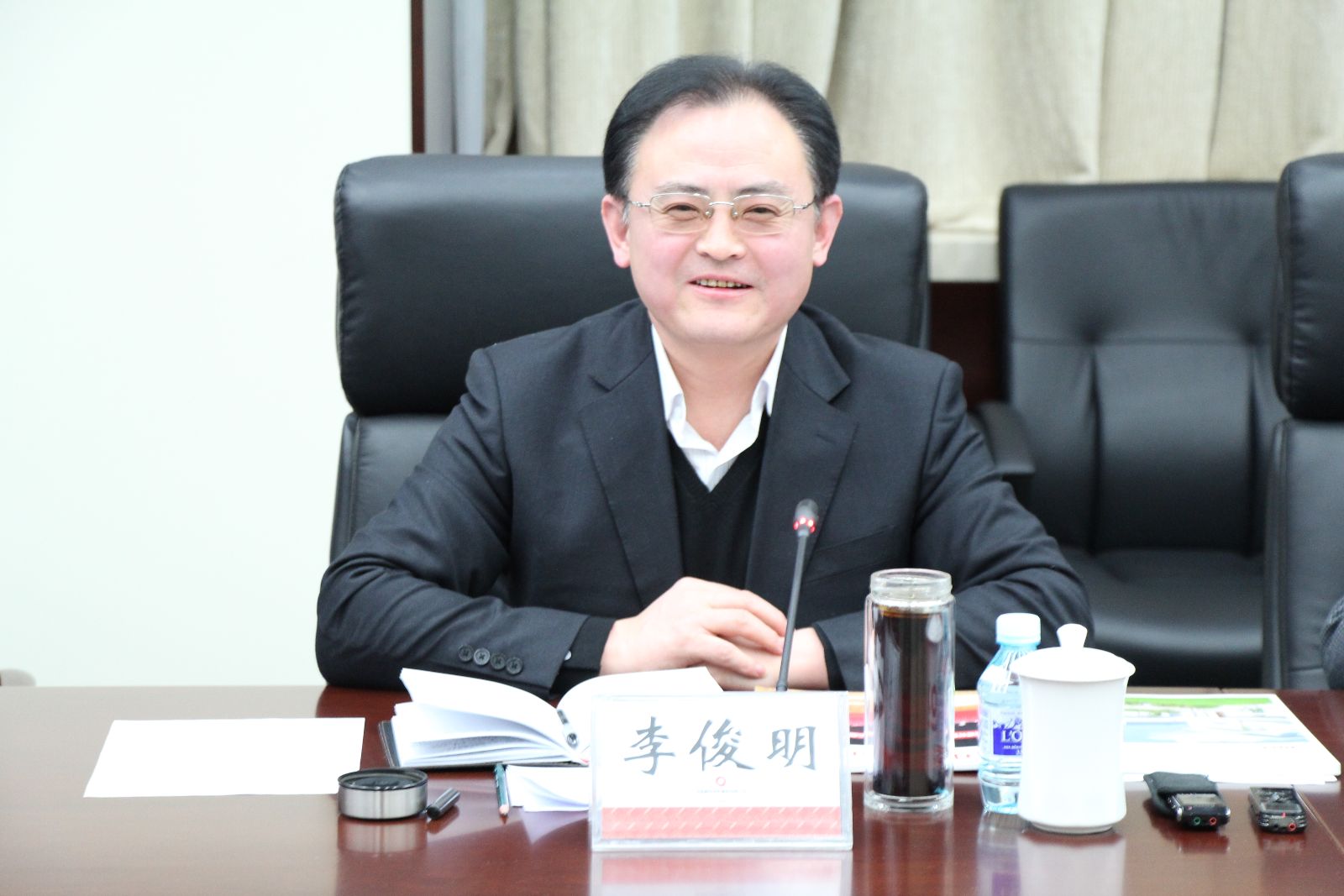 j9����վ�����й����ٷ���վ