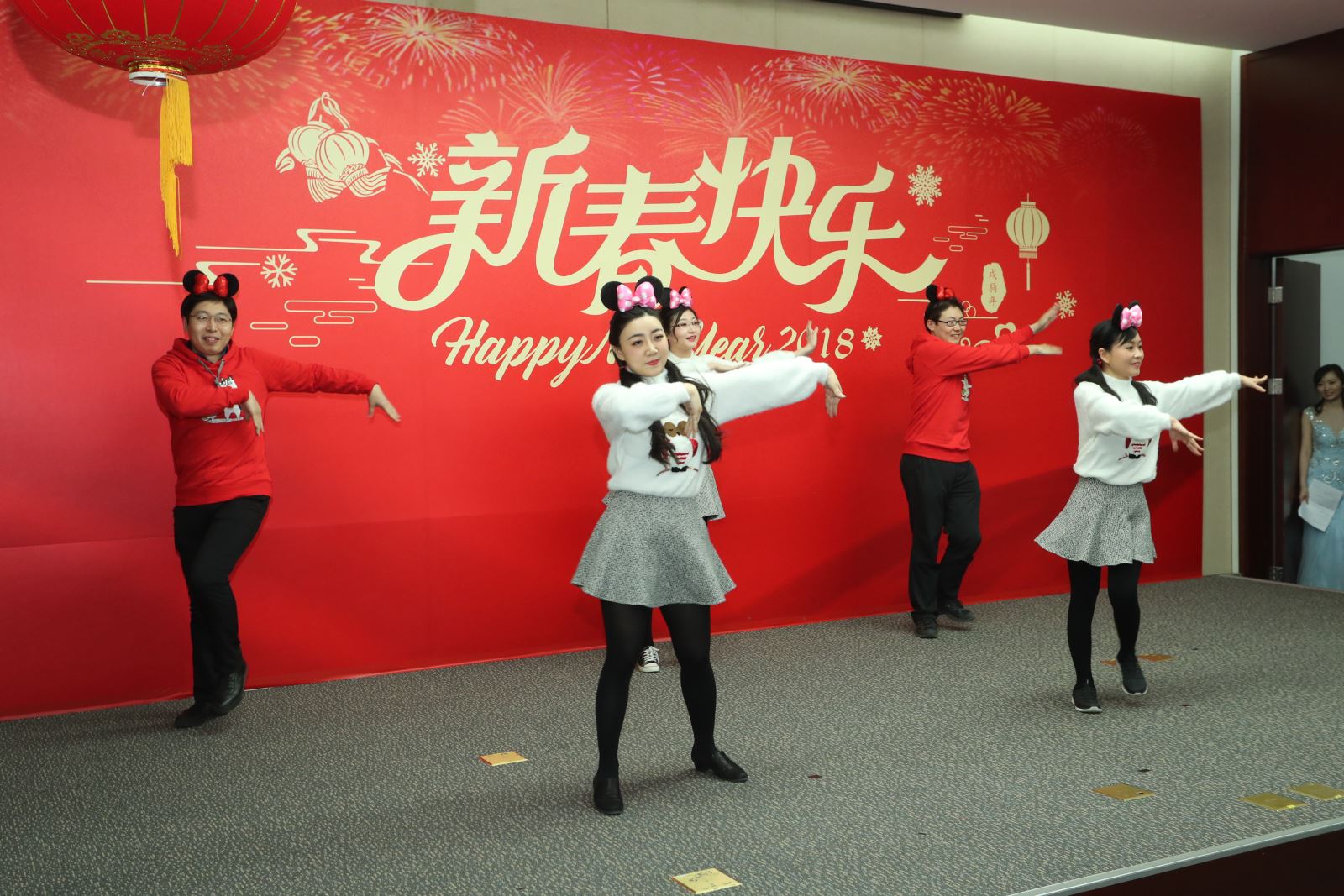 j9����վ�����й����ٷ���վ