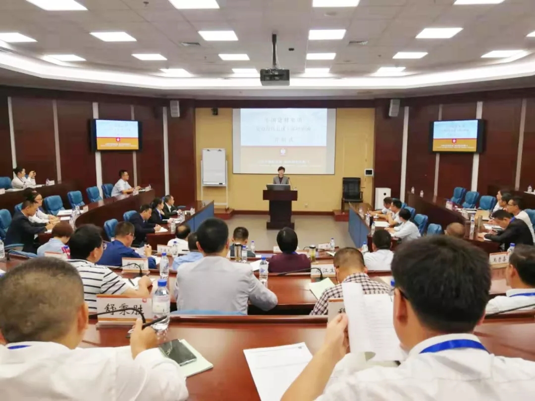 j9����վ�����й����ٷ���վ