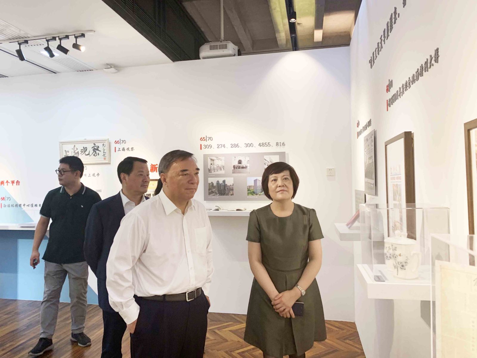 j9����վ�����й����ٷ���վ