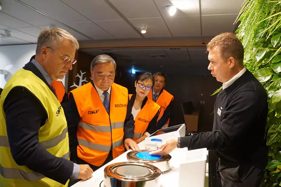 j9����վ�����й����ٷ���վ