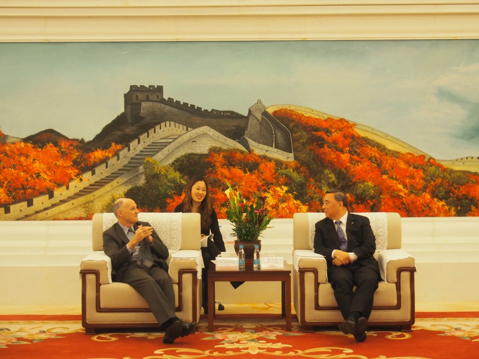 j9����վ�����й����ٷ���վ