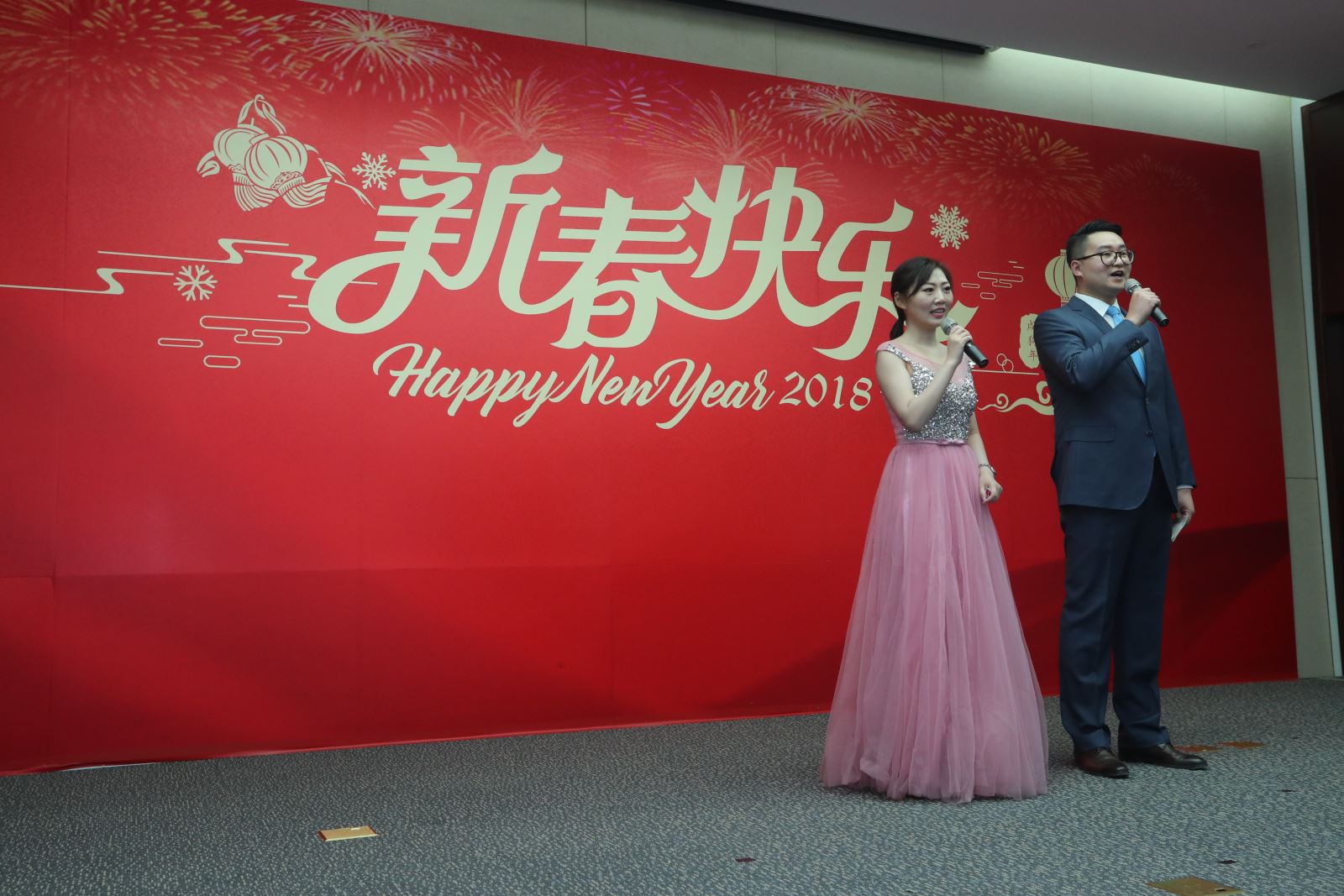 j9����վ�����й����ٷ���վ