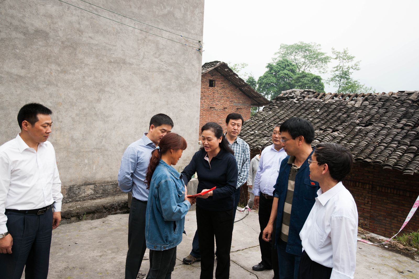 j9����վ�����й����ٷ���վ