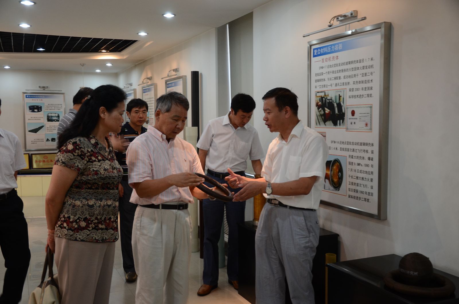 j9����վ�����й����ٷ���վ