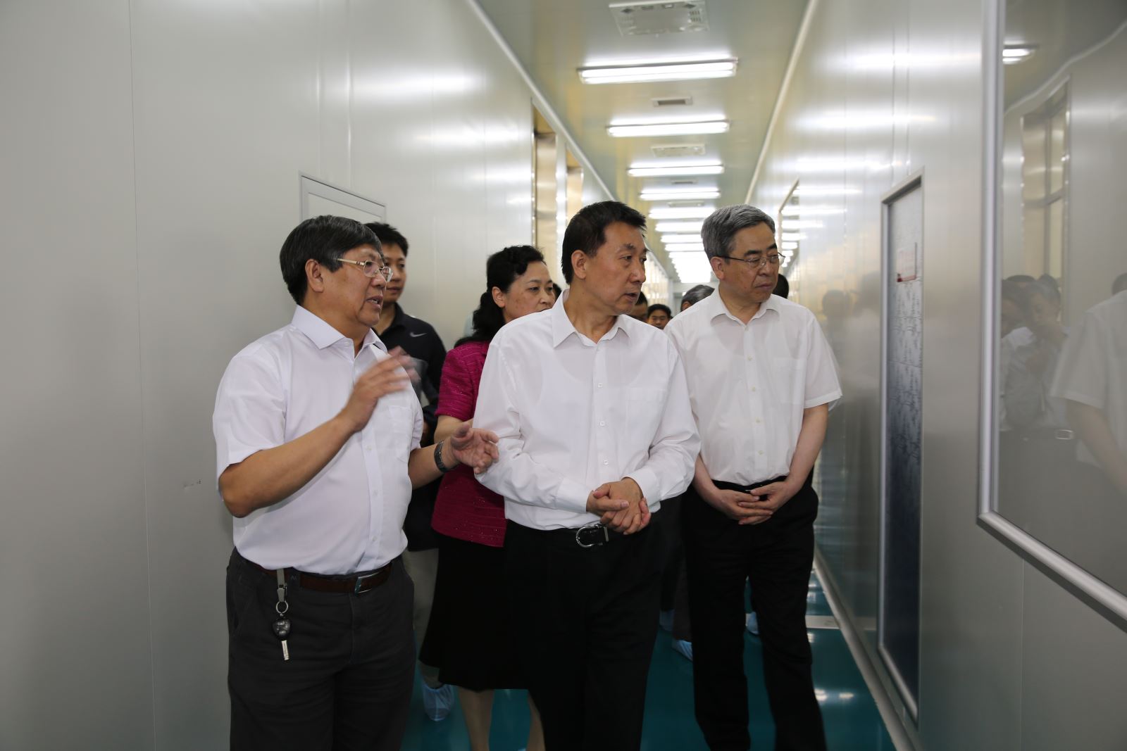 j9����վ�����й����ٷ���վ