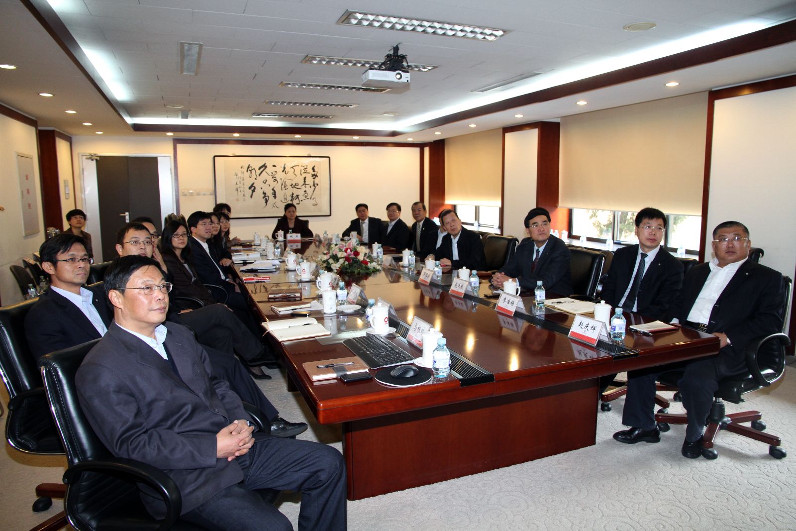 j9����վ�����й����ٷ���վ