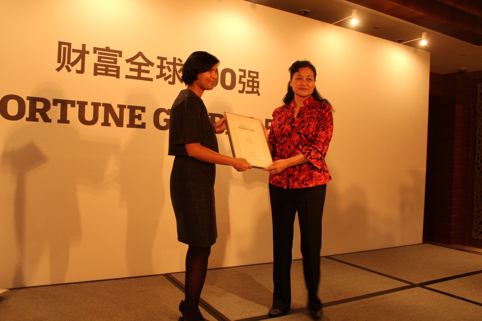 j9����վ�����й����ٷ���վ