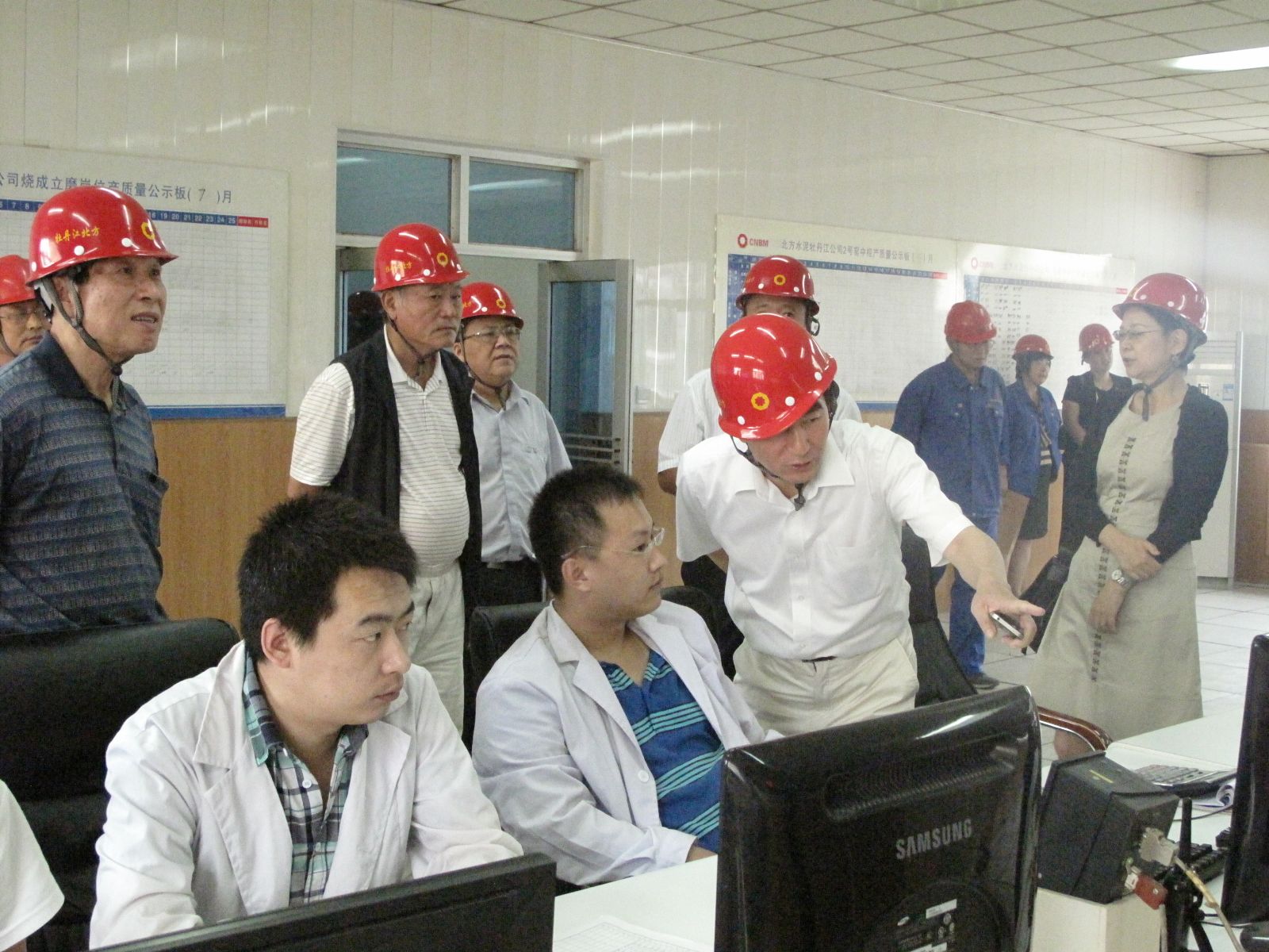 j9����վ�����й����ٷ���վ