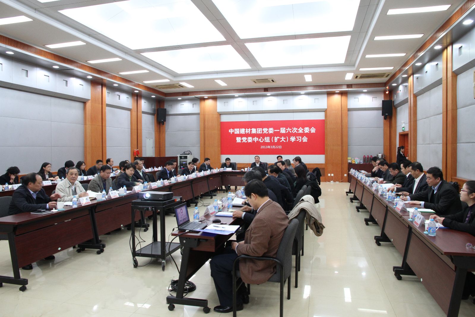 j9����վ�����й����ٷ���վ