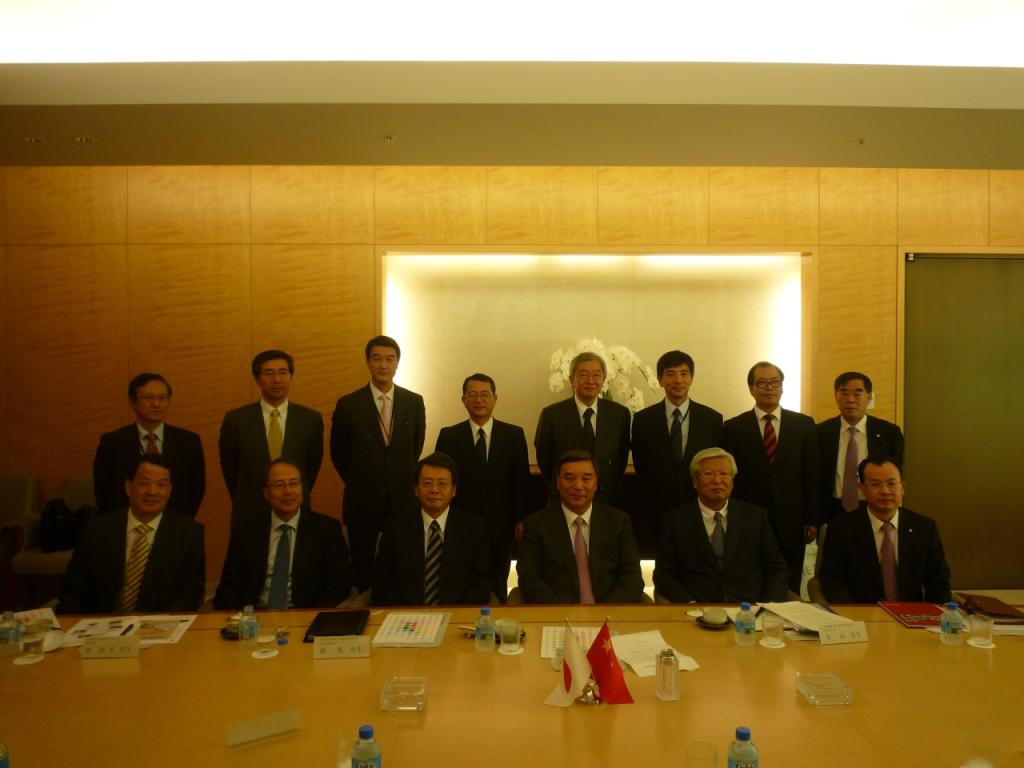 j9����վ�����й����ٷ���վ