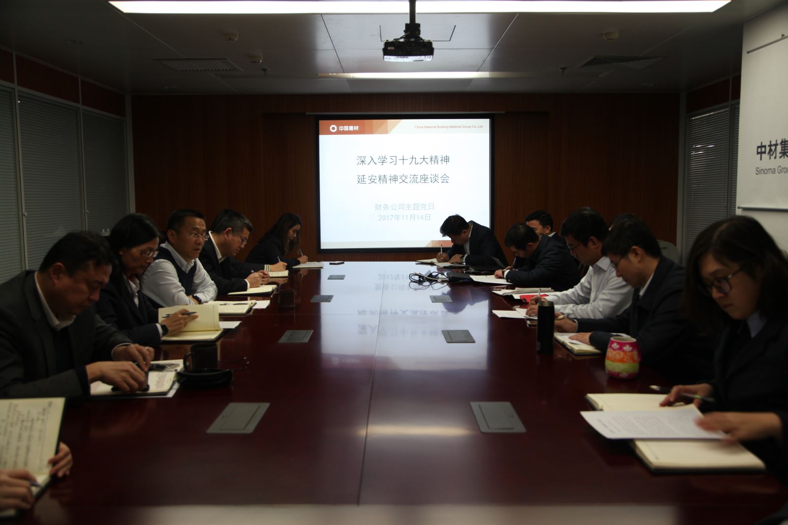 j9����վ�����й����ٷ���վ