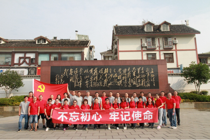 j9����վ�����й����ٷ���վ