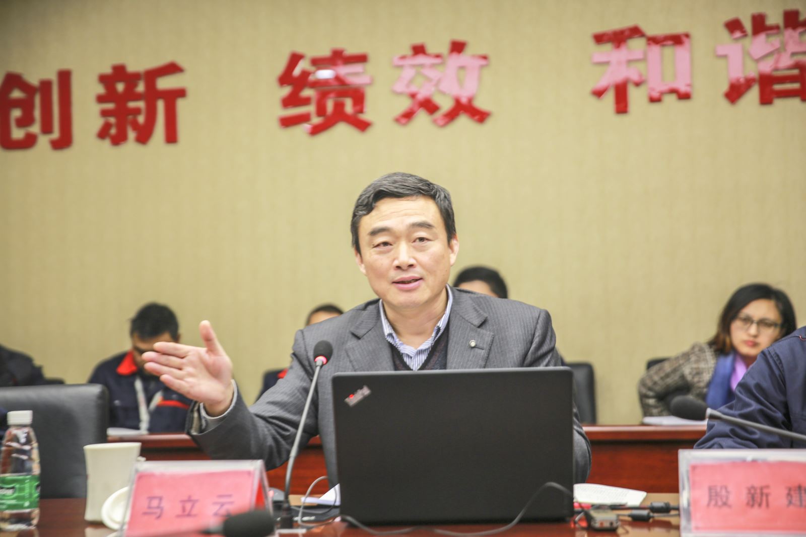 j9����վ�����й����ٷ���վ