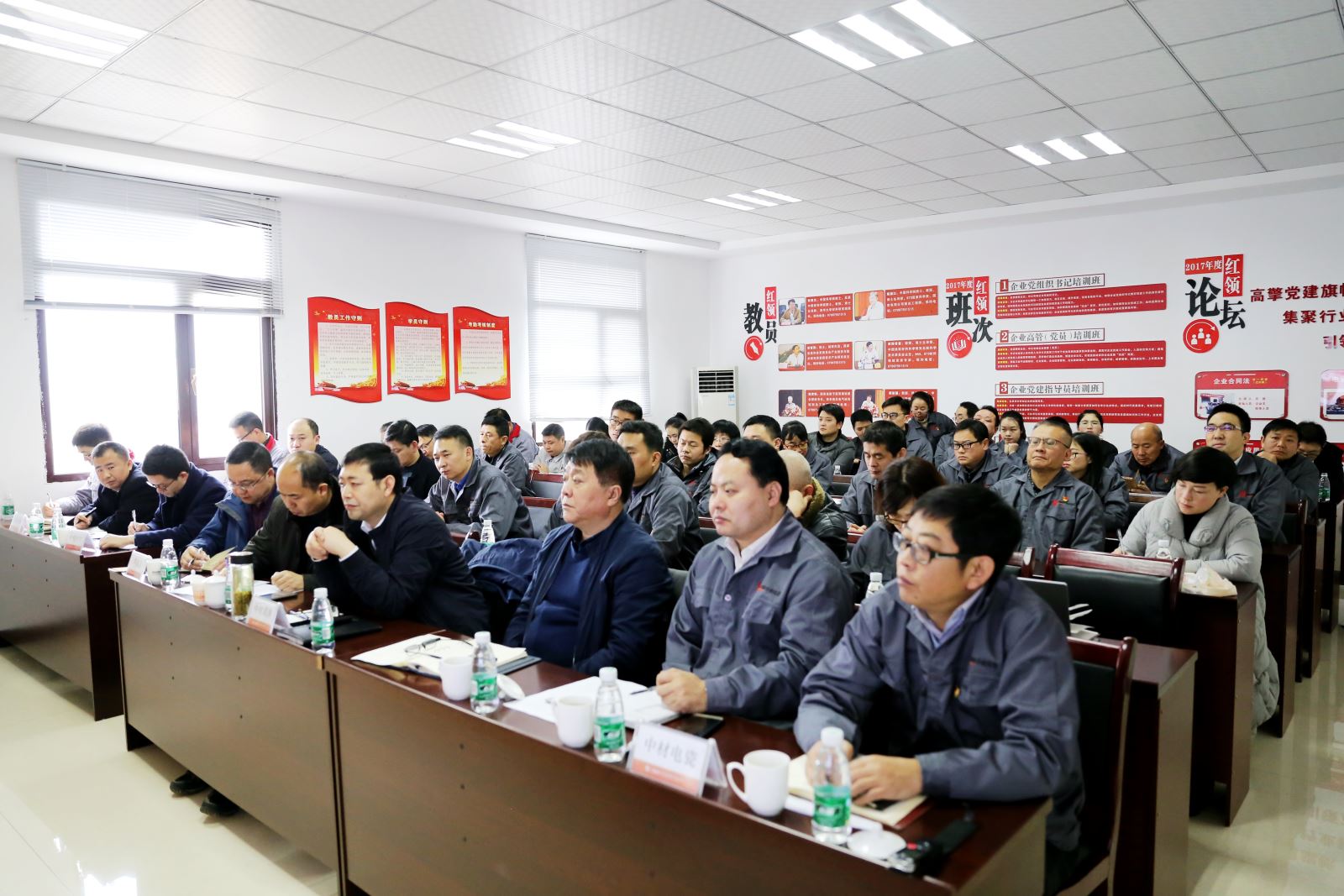 j9����վ�����й����ٷ���վ