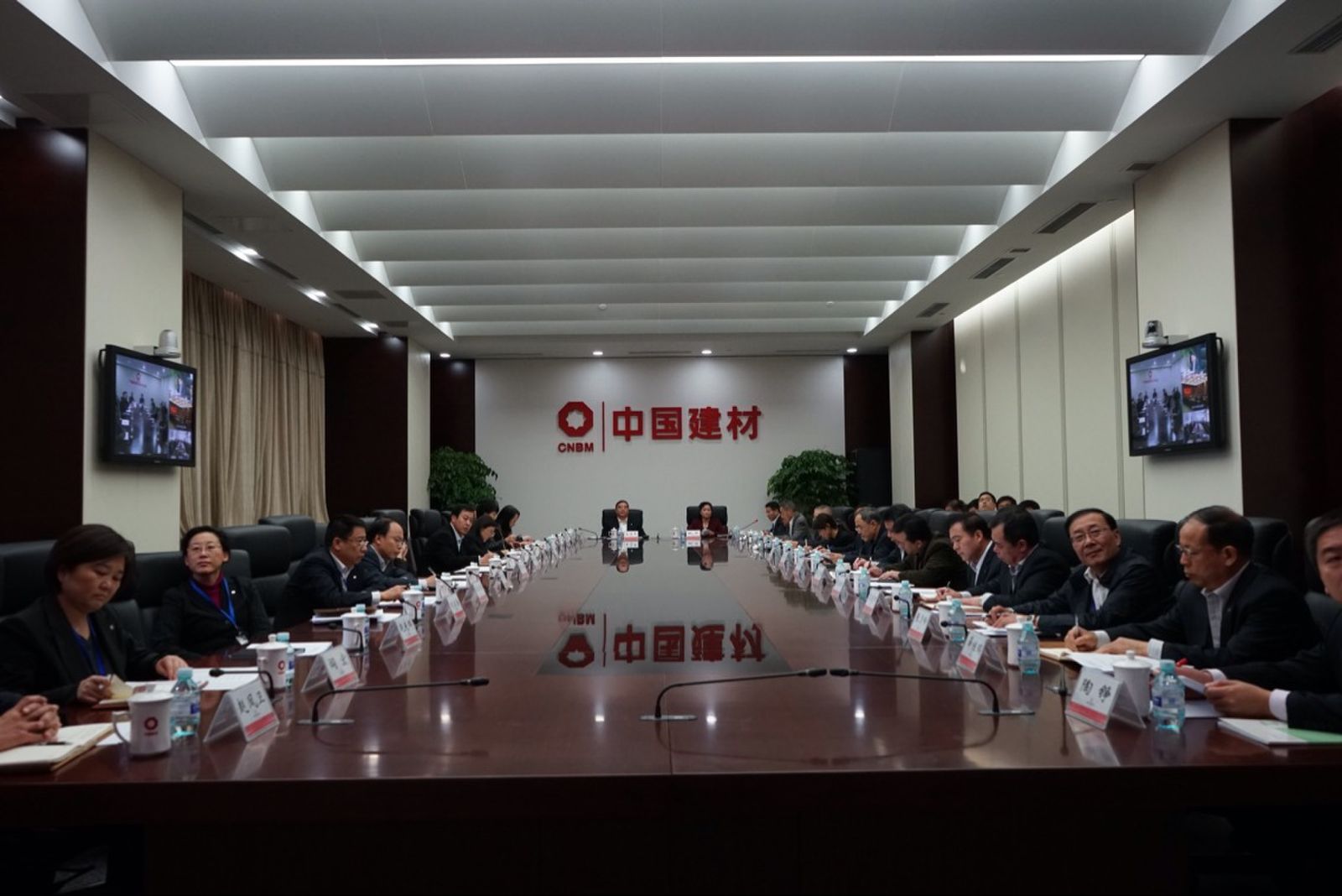 j9����վ�����й����ٷ���վ