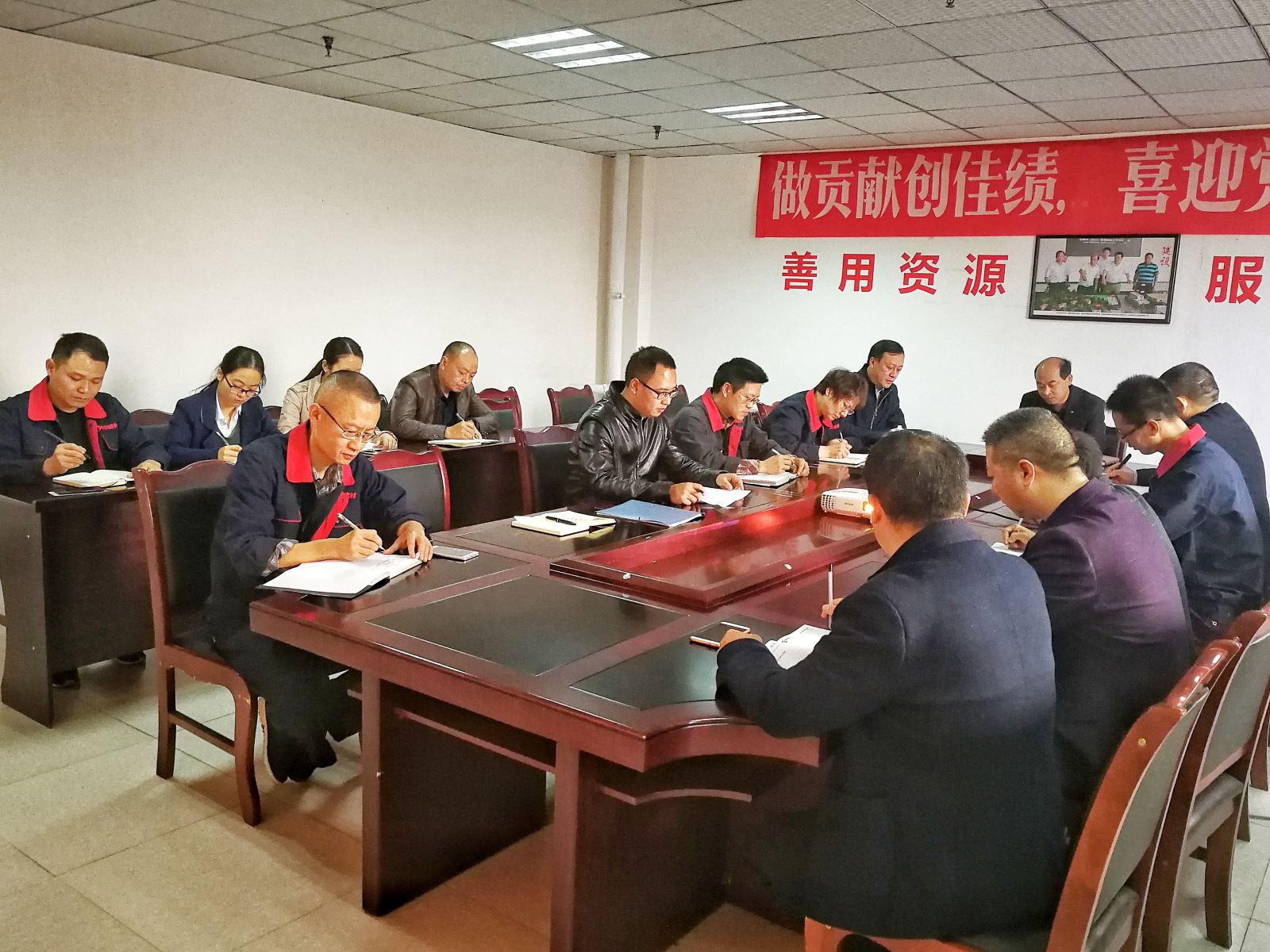 j9����վ�����й����ٷ���վ