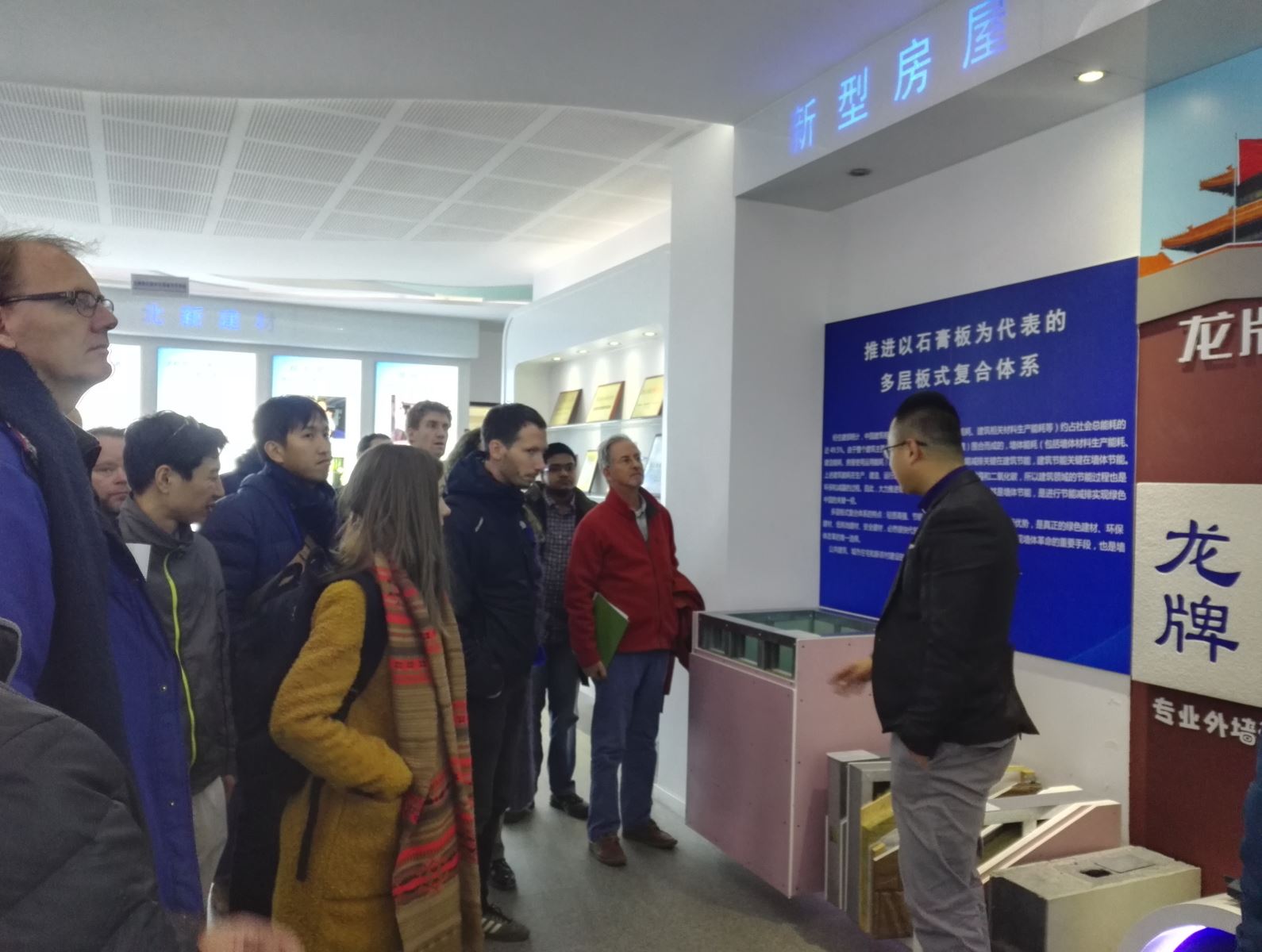 j9����վ�����й����ٷ���վ