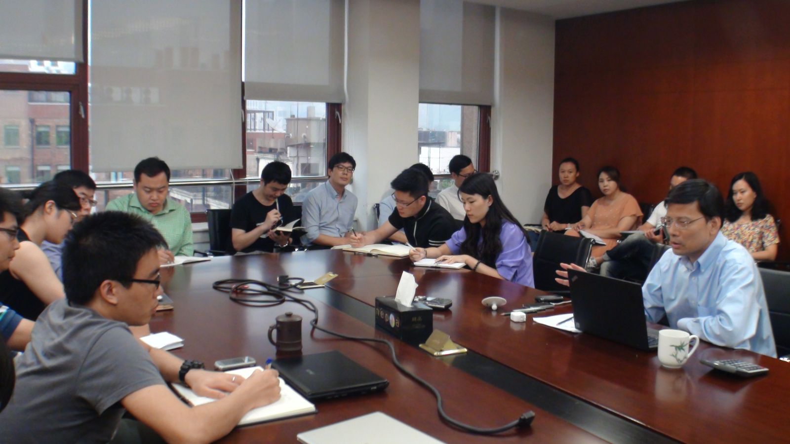 j9����վ�����й����ٷ���վ