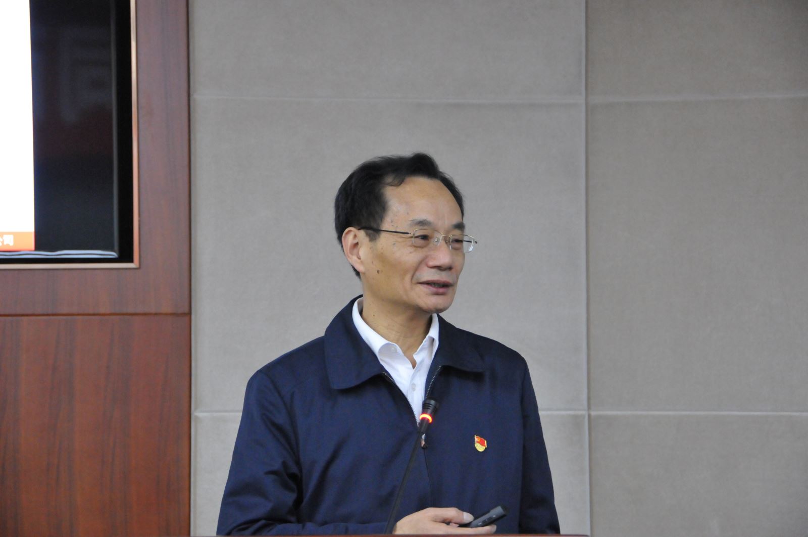 j9����վ�����й����ٷ���վ