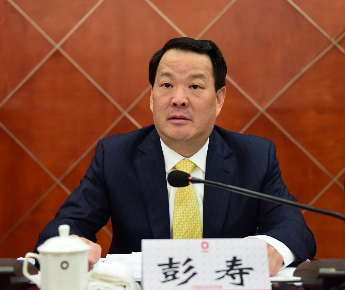 j9����վ�����й����ٷ���վ