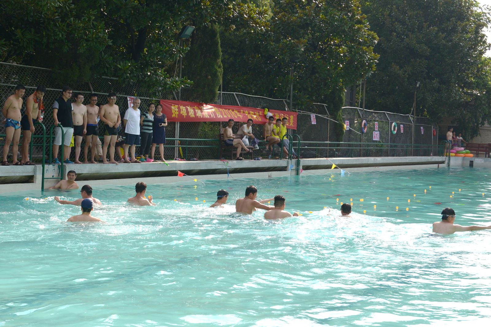 j9����վ�����й����ٷ���վ