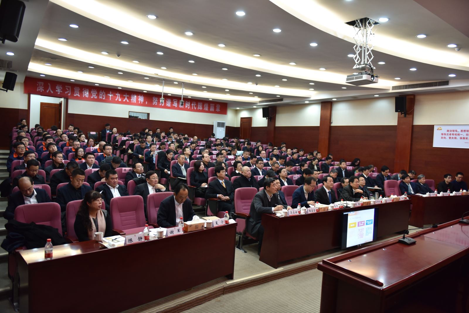 j9����վ�����й����ٷ���վ