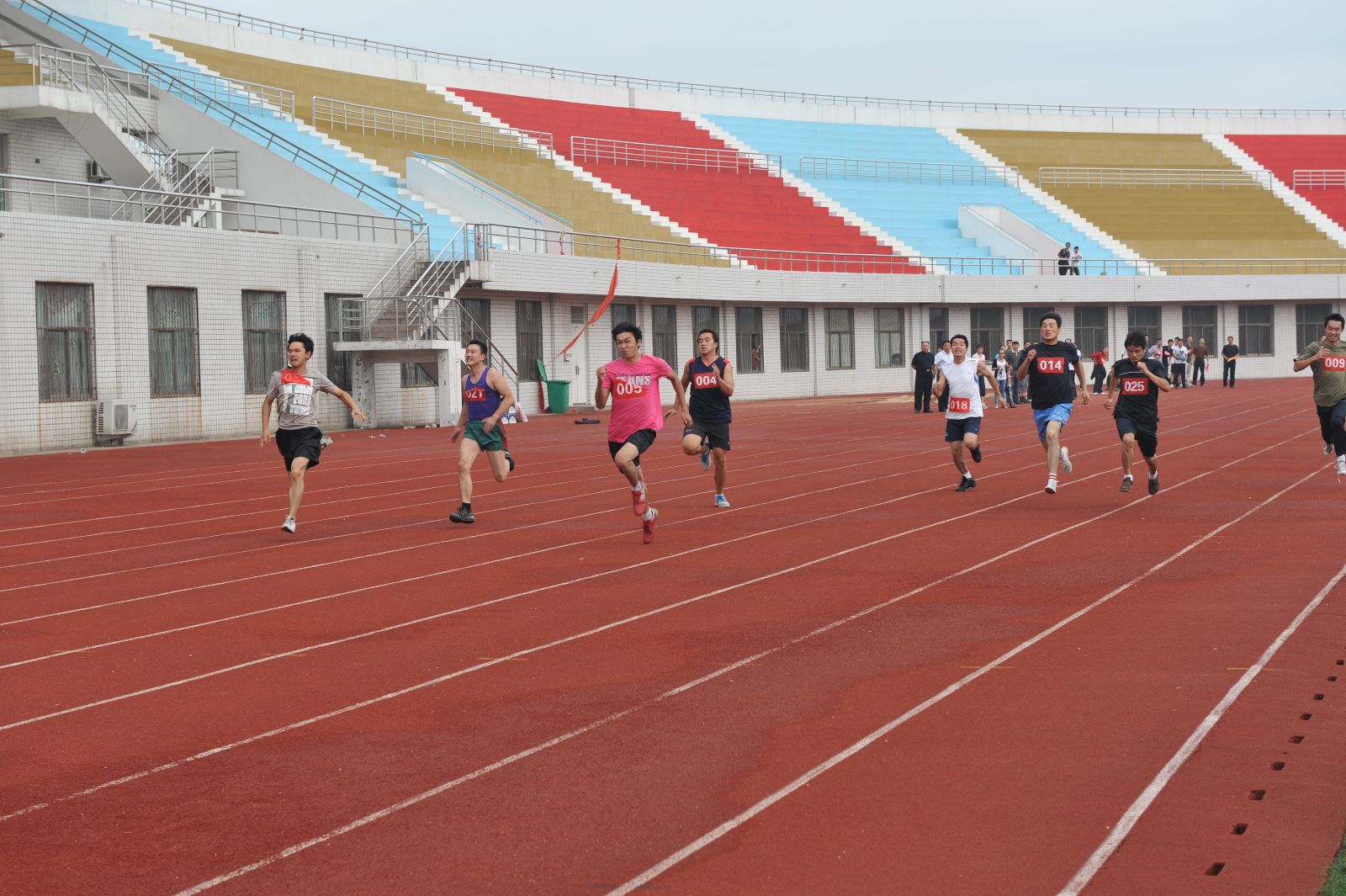 j9����վ�����й����ٷ���վ