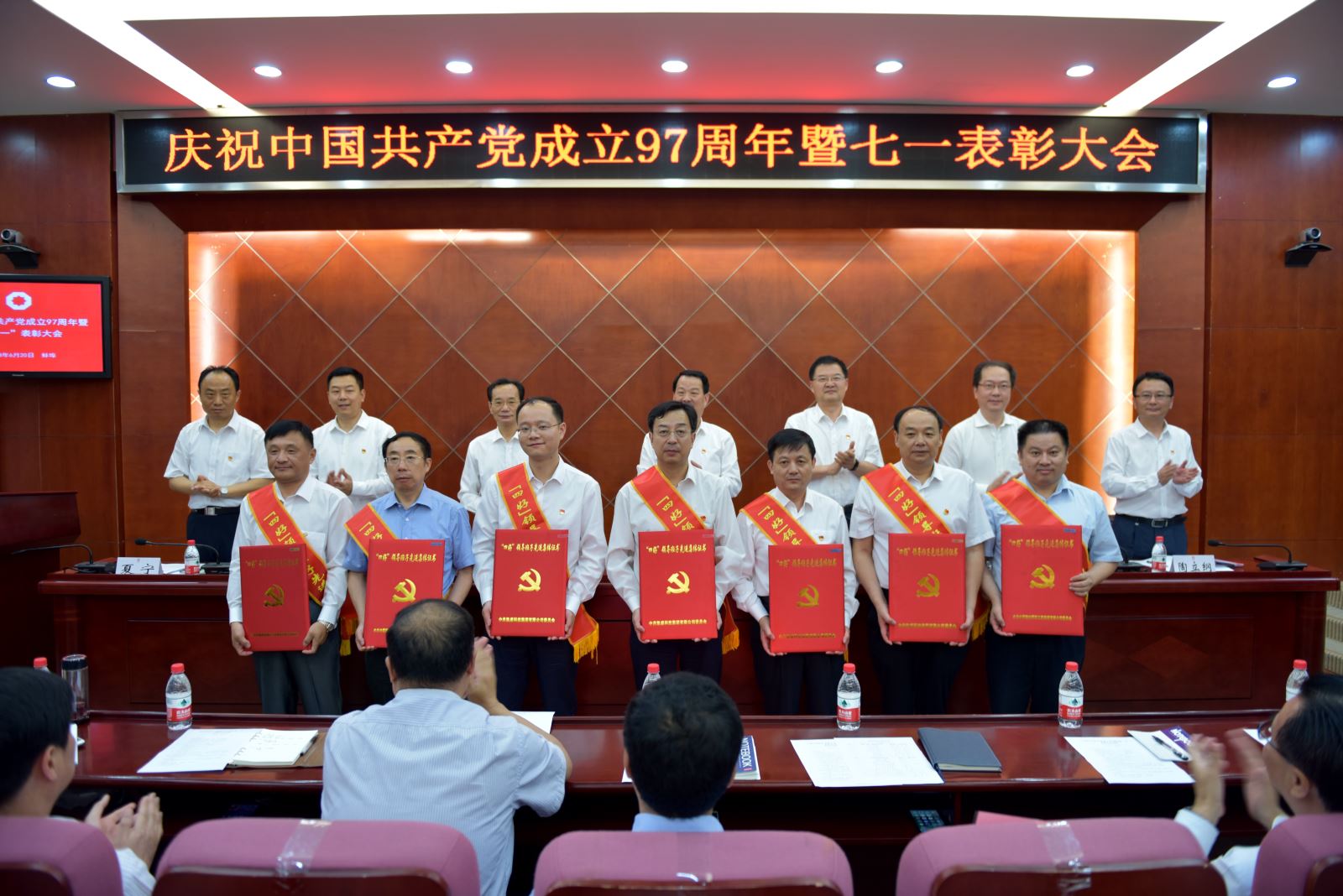 j9����վ�����й����ٷ���վ