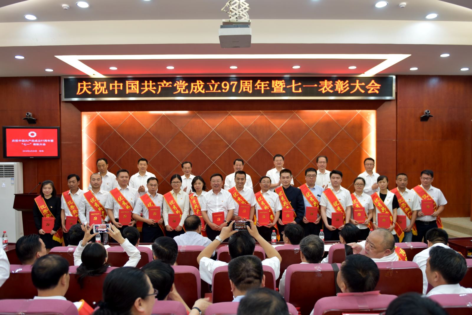 j9����վ�����й����ٷ���վ