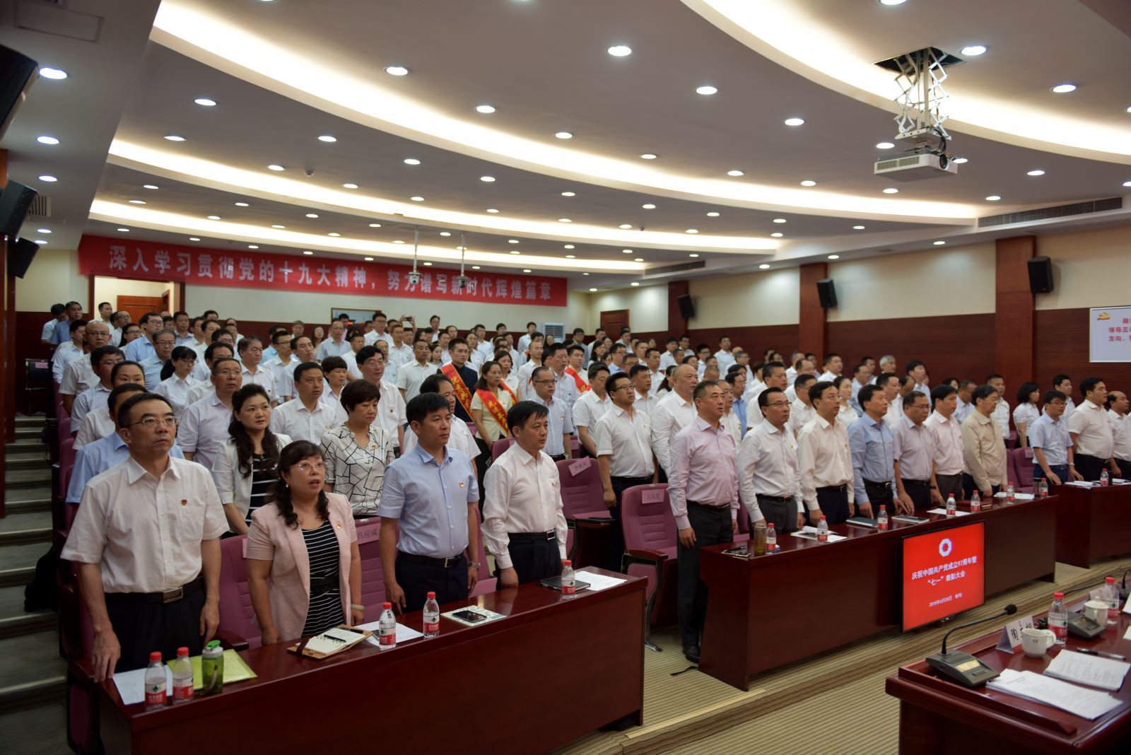 j9����վ�����й����ٷ���վ