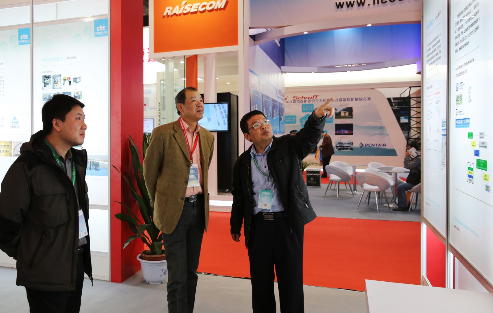 j9����վ�����й����ٷ���վ