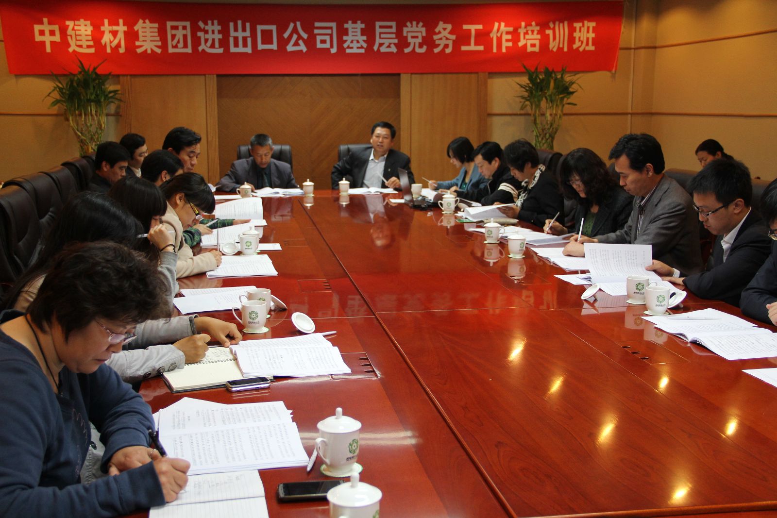 j9����վ�����й����ٷ���վ