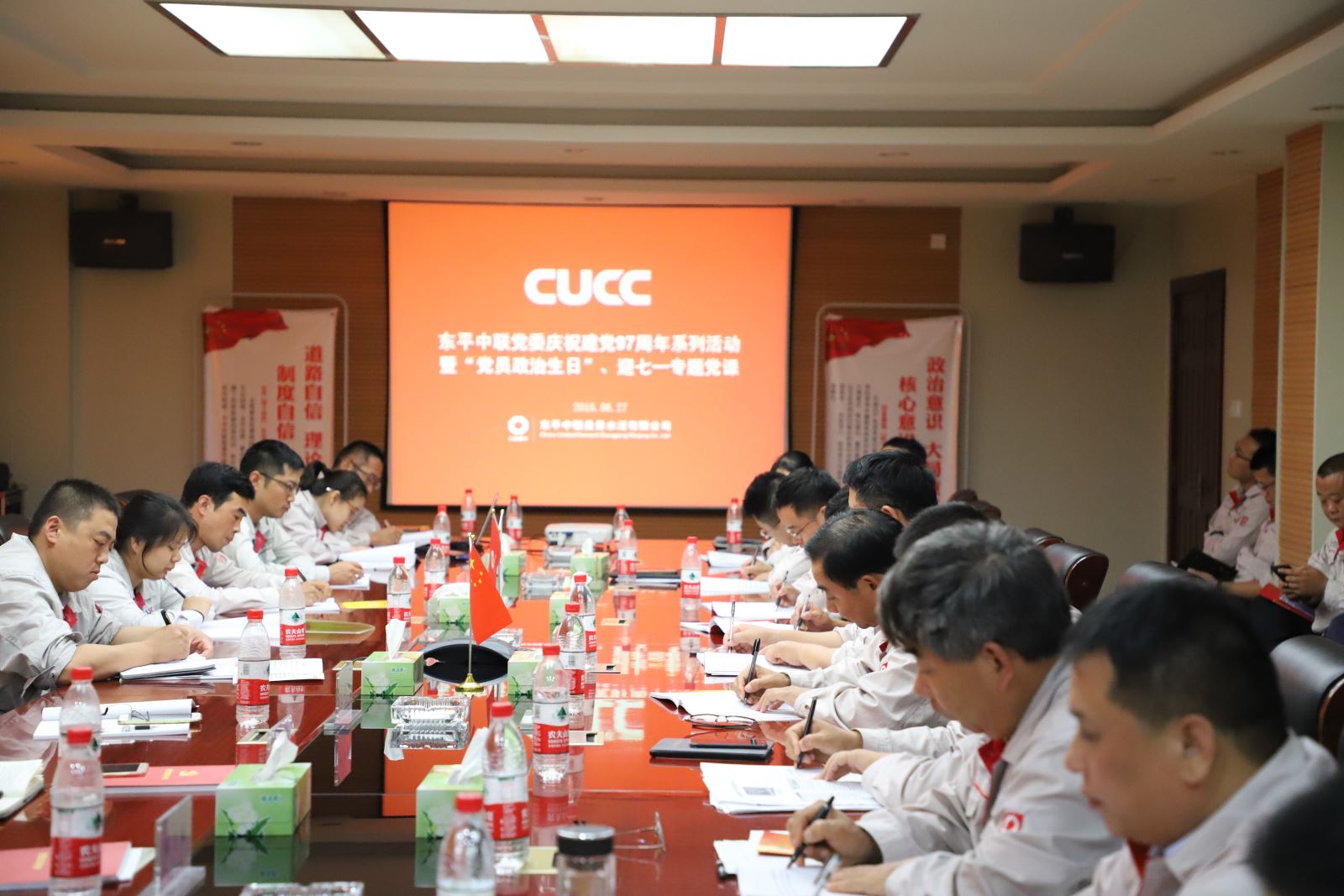 j9����վ�����й����ٷ���վ