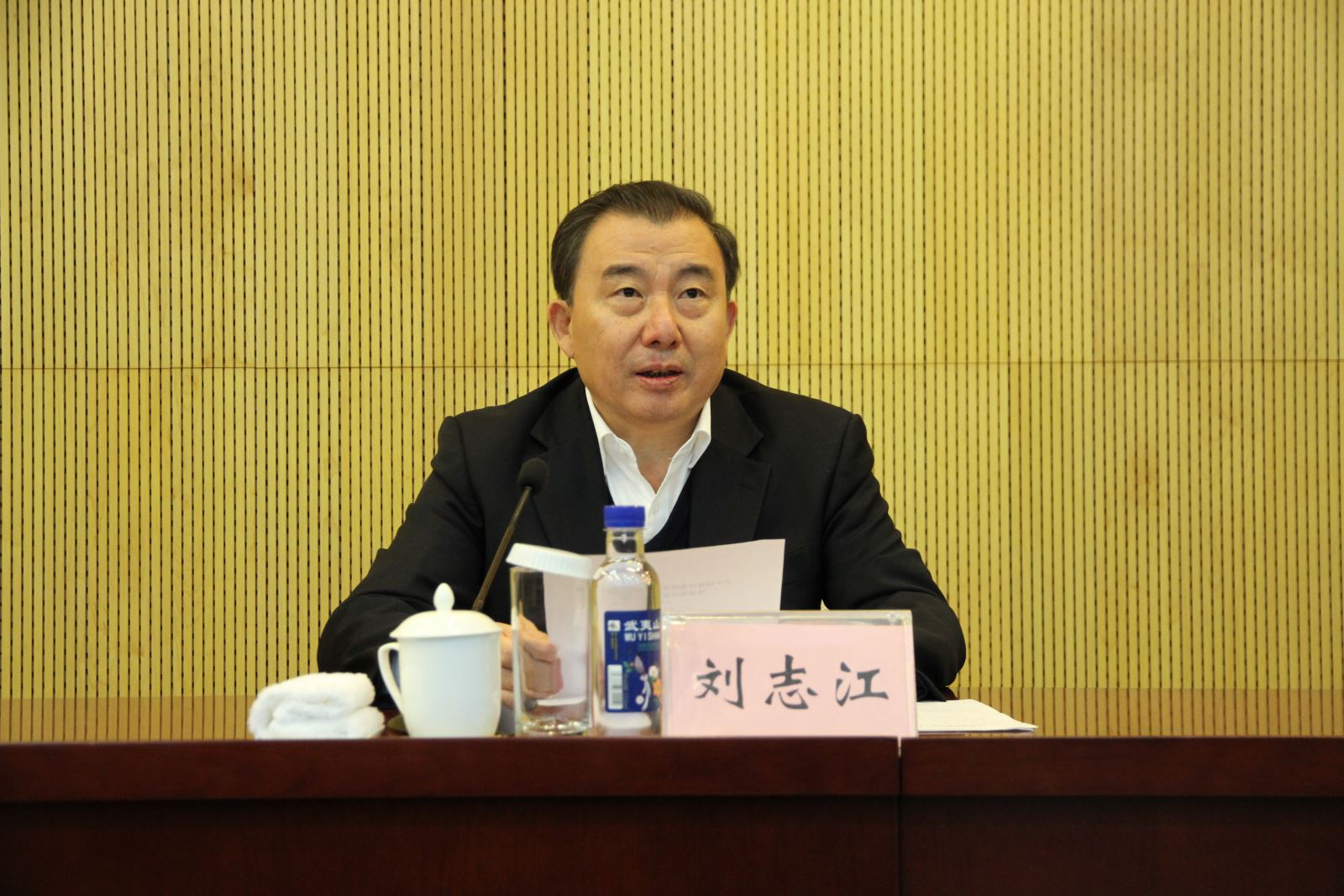 j9����վ�����й����ٷ���վ