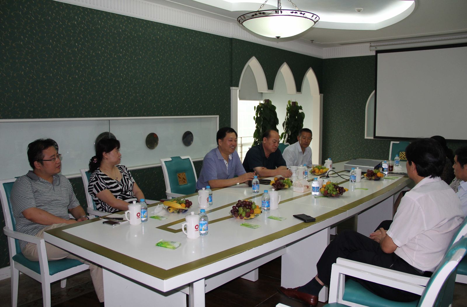 j9����վ�����й����ٷ���վ