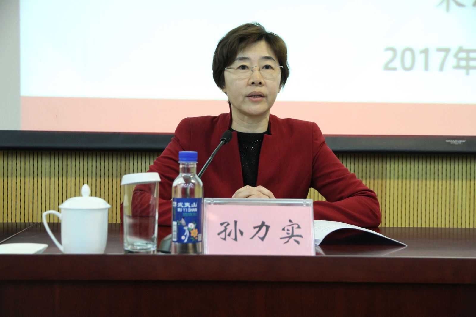 j9����վ�����й����ٷ���վ